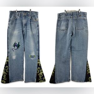 Rustler Light Blue Upcycled Embroidered Dragon Jeans 34x30